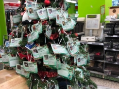 Weihnachtsbaum Tierhilfe kos